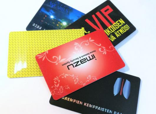 UHF RFID Smart Cards